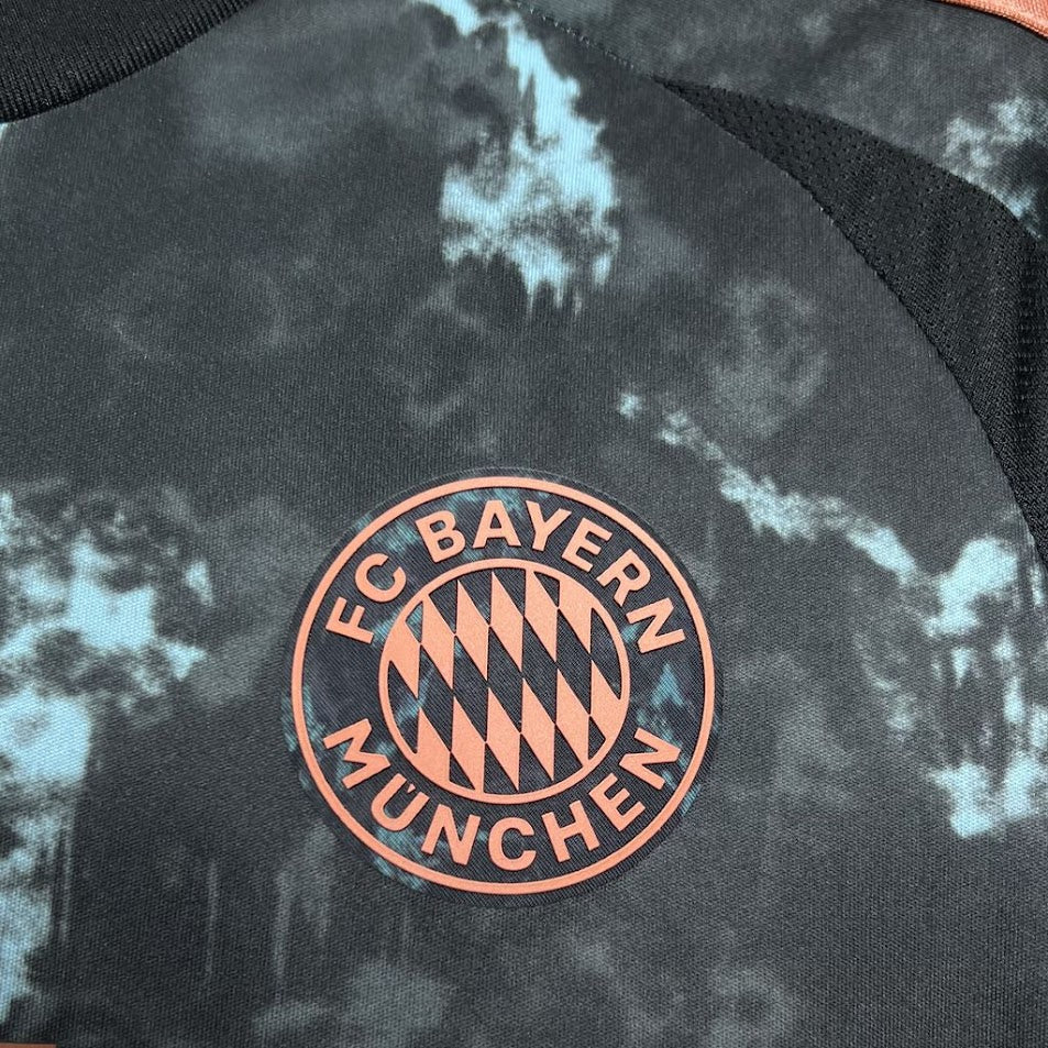 Bayern Munich Maillot Extérieur Version Fan 2024 2025